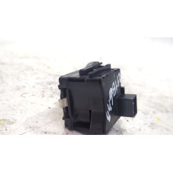 Recambio de mando intermitentes para opel insignia a sedán (g09) 2.0 cdti (69) referencia OEM IAM 13303268  
