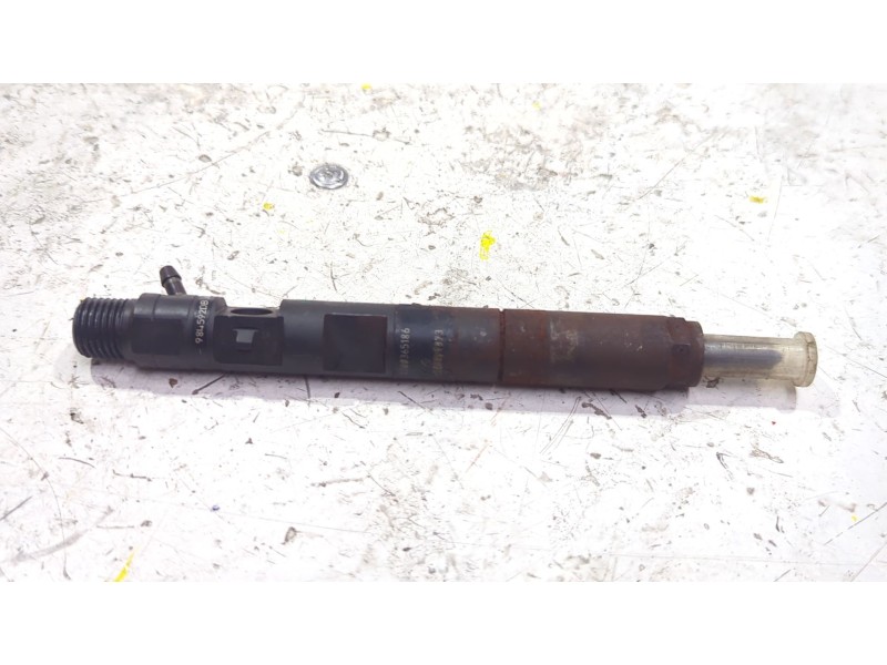 INYECTOR 8200365186 
