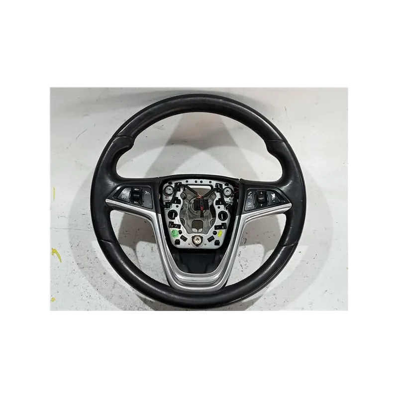 Recambio de volante para opel insignia sedán 2.0 cdti referencia OEM IAM 91001466 9118A00138  