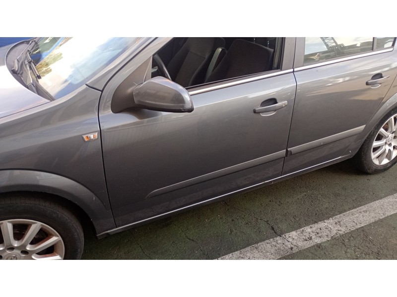 opel astra h (a04) del año 2005