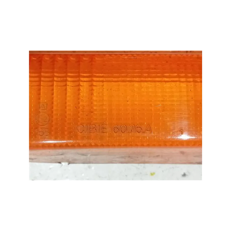 Recambio de intermitente delantero izquierdo para chrysler 180 2.0 referencia OEM IAM CHRYSLER 180  