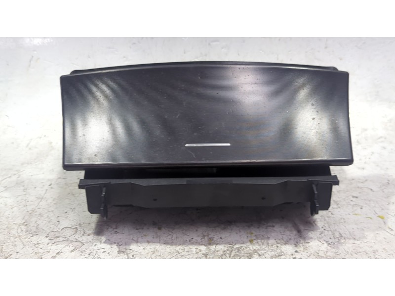 Recambio de cenicero para mercedes-benz clase c coupé (cl203) c 220 cdi (203.708) referencia OEM IAM A2036805250  