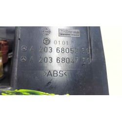 Recambio de cenicero para mercedes-benz clase c coupé (cl203) c 220 cdi (203.708) referencia OEM IAM A2036805250  