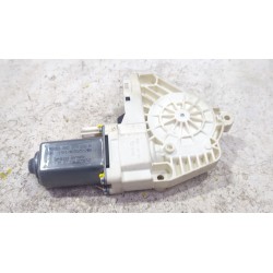 MOTOR ELEVALUNAS DELANTERO DERECHO 8K0959802A 