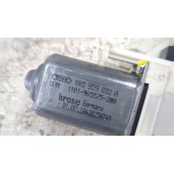 Recambio de motor elevalunas delantero derecho para audi a4 b8 (8k2) 2.0 tdi referencia OEM IAM 8K0959802A  