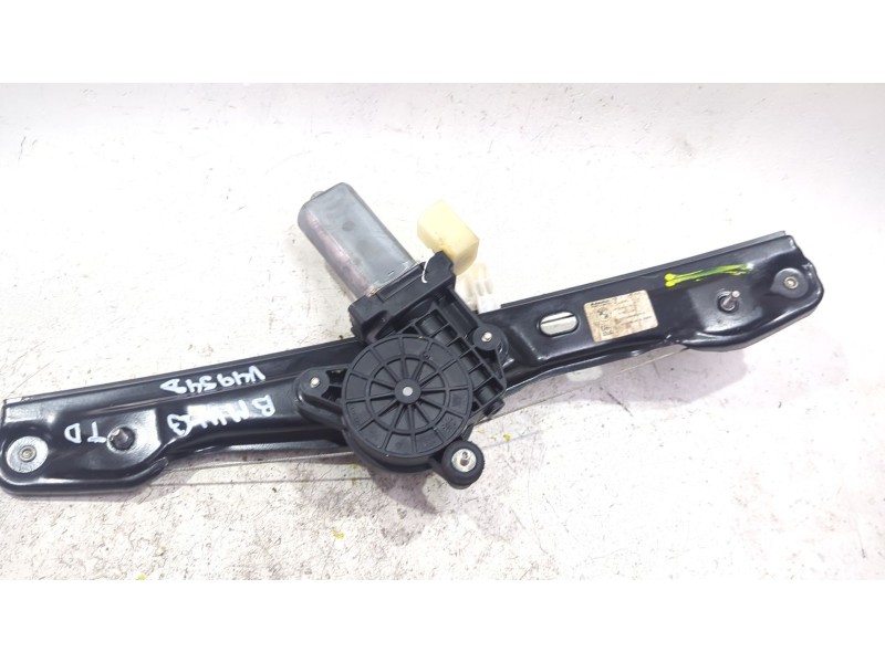 Recambio de mecanismo elevalunas trasero derecho para bmw 1 (f20) 118 d referencia OEM IAM 177587  