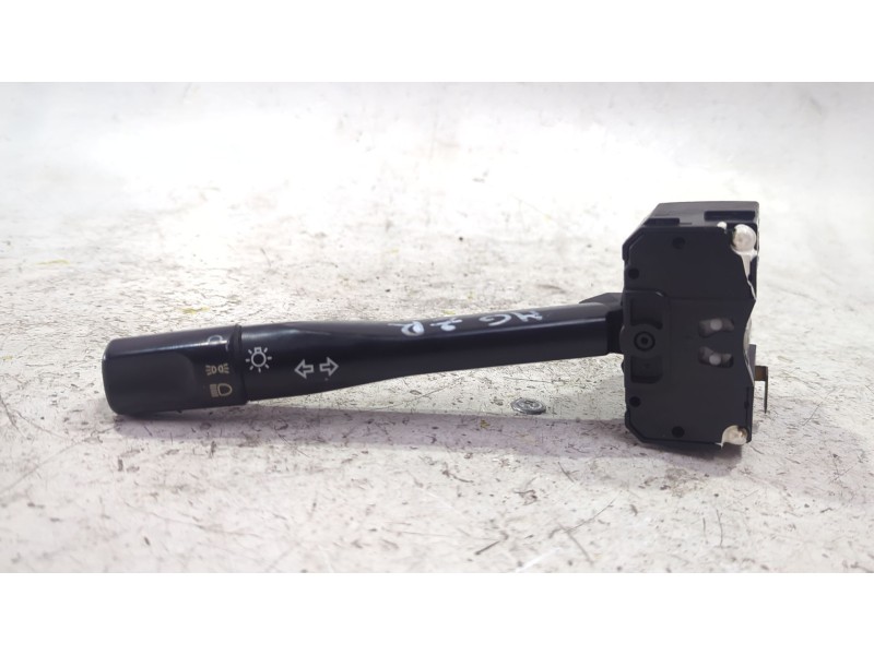 Recambio de mando intermitentes para mg mg zr 2.0 d referencia OEM IAM 36860E  