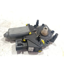 Recambio de motor elevalunas delantero derecho para audi a4 b5 (8d2) 1.9 tdi referencia OEM IAM 113846101  