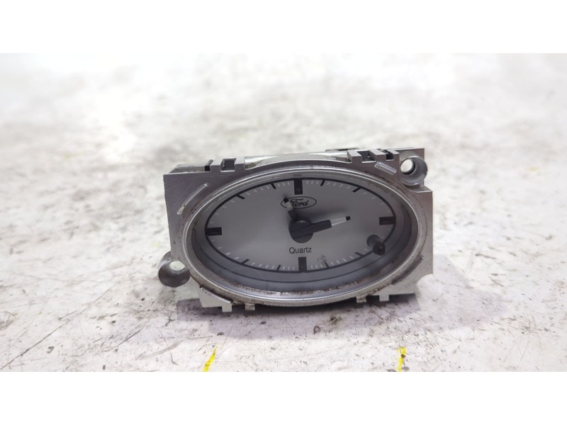 Recambio de reloj para ford mondeo iii sedán (b4y) 2.0 tdci referencia OEM IAM 1S711500AG  