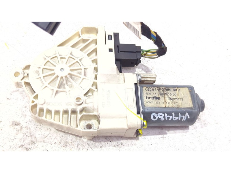 Recambio de motor elevalunas delantero izquierdo para audi a6 c6 (4f2) 2.7 tdi referencia OEM IAM 4F0959801D  