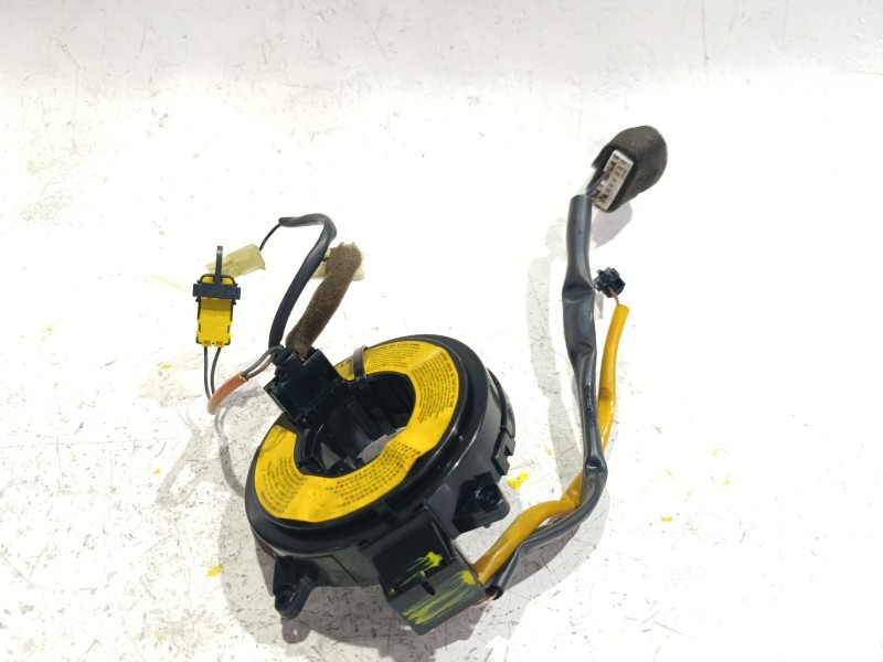 Recambio de anillo airbag para ssangyong rodius i 2.7 xdi referencia OEM IAM DJ426N7261  