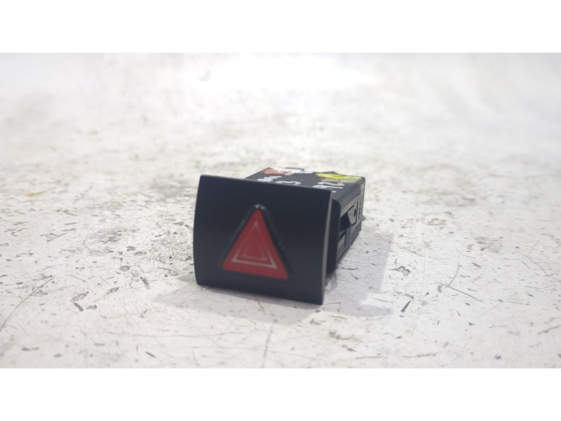 Recambio de boton emergencia para seat leon (1m1) 1.9 tdi referencia OEM IAM 1J0953235J  