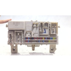 Recambio de caja reles / fusibles para volvo v50 familiar (2004) 1.6 d referencia OEM IAM 30728906  