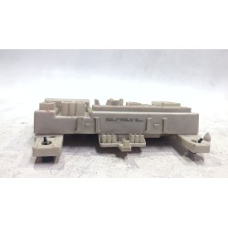 Recambio de caja reles / fusibles para volvo v50 familiar (2004) 1.6 d referencia OEM IAM 30728906  
