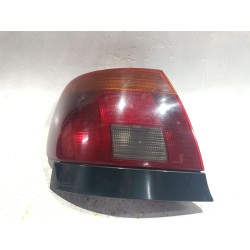 PILOTO TRASERO IZQUIERDO 8D0945095A 