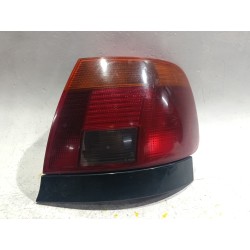 PILOTO TRASERO DERECHO 8D0945096 