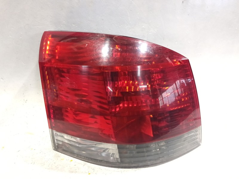 Recambio de piloto trasero izquierdo para opel signum hatchback (z03) 3.0 v6 cdti (f48) referencia OEM IAM 13159861  