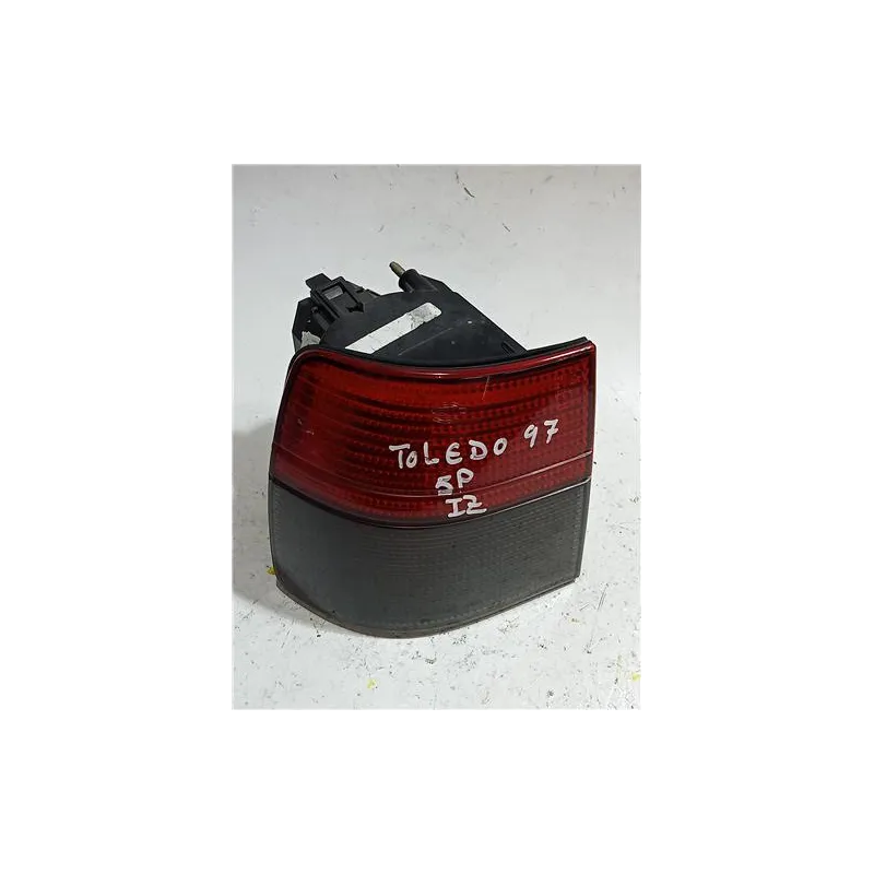 Recambio de piloto trasero izquierdo para seat toledo (1l)(09.1991) 1.6 i referencia OEM IAM 6R0142795 96163700  