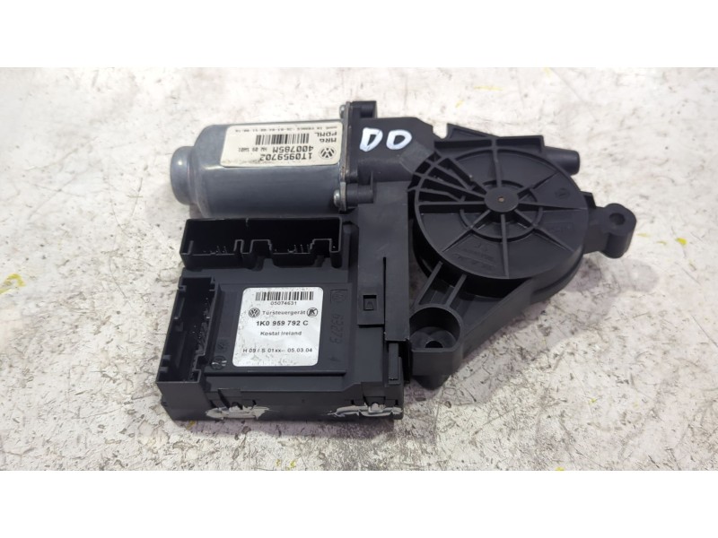 Recambio de motor elevalunas delantero derecho para volkswagen touran (1t1, 1t2) 2.0 tdi referencia OEM IAM 1K0959792C  