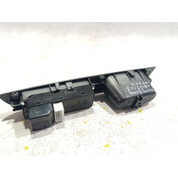 Recambio de mando elevalunas delantero izquierdo para ssangyong rodius i 2.7 xdi referencia OEM IAM 8582021000  
