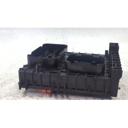 Recambio de caja reles / fusibles para audi a3 (8p1) 1.9 tdi referencia OEM IAM 01394932  