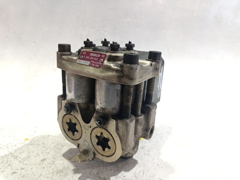 Recambio de nucleo abs para bmw 7 (e32) 750 i, il v12 referencia OEM IAM 0265201032  