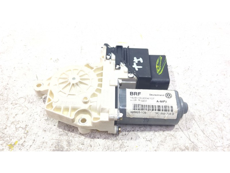 Recambio de motor elevalunas trasero izquierdo para volkswagen touran (1t1, 1t2) 2.0 tdi referencia OEM IAM 995928105  