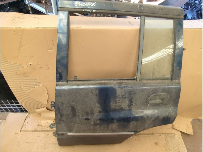 Recambio de puerta trasera izquierda para ssangyong musso (01.1996) 2.9 d referencia OEM IAM   