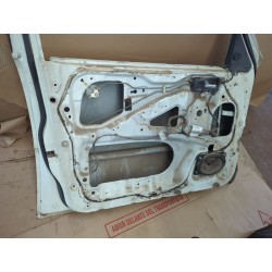 Recambio de puerta delantera izquierda para nissan terrano ii (r20) 2.7 tdi 4wd referencia OEM IAM   