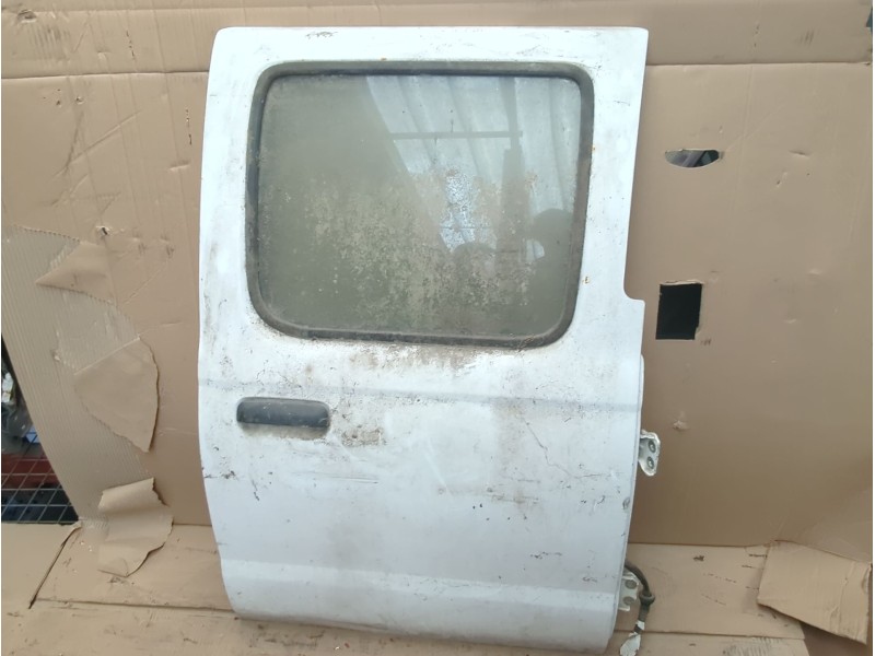 Recambio de puerta trasera derecha para nissan pickup (d22)(02.1998) 2.5 td 4wd referencia OEM IAM   