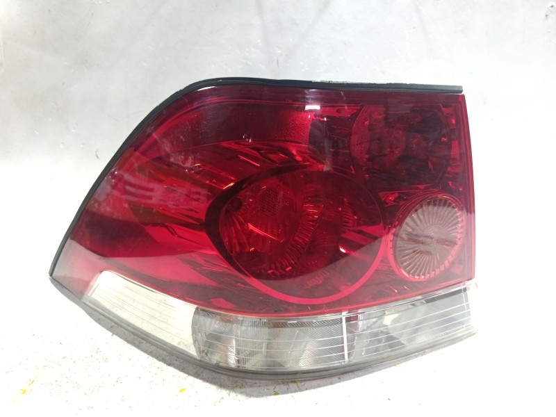 Recambio de piloto trasero izquierdo para opel astra h sedán (a04) 1.7 cdti (l69) referencia OEM IAM 03775082  
