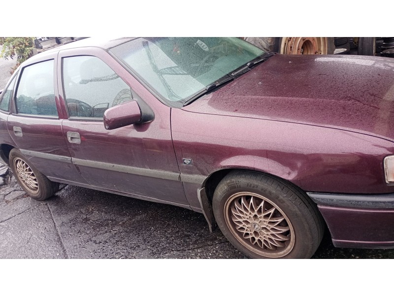 OPEL VECTRA A (1988)