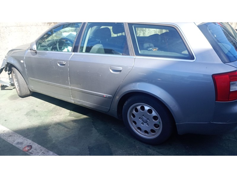 AUDI A4 B6 AVANT (8E5)