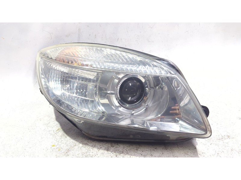 Recambio de faro delantero derecho para skoda fabia ii (542) 1.4 tdi referencia OEM IAM 5J1941018A  