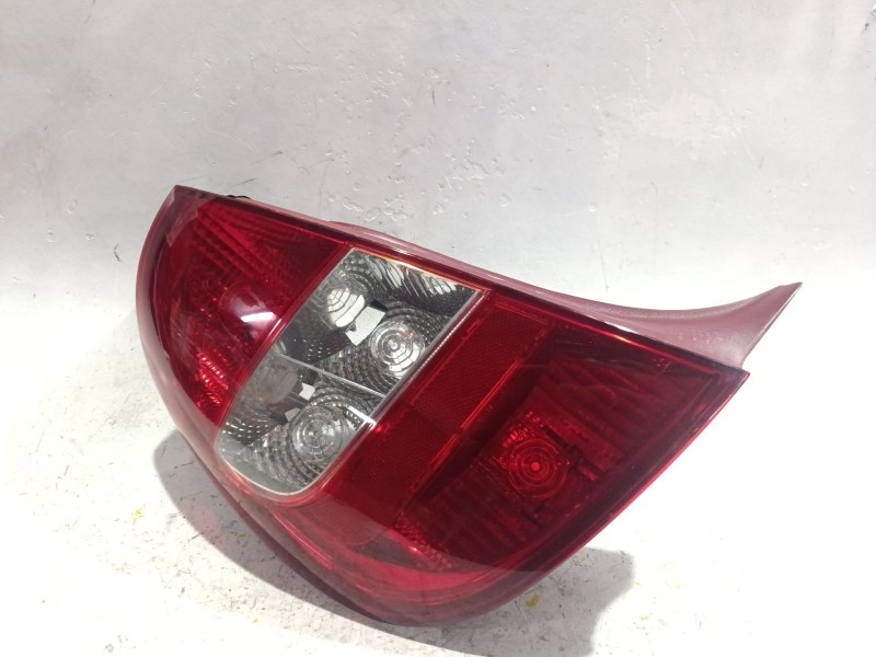 Recambio de piloto trasero izquierdo para citroën c5 berlina hdi (dcrhzb, dcrhze) referencia OEM IAM 05069486  