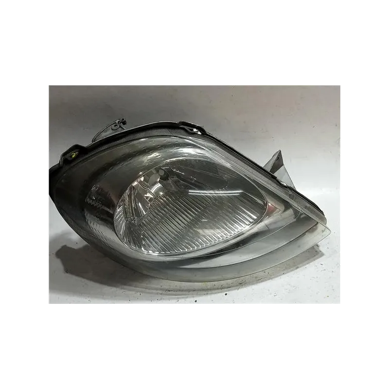 Recambio de faro delantero derecho para renault trafic ii combi (04.2001) referencia OEM IAM GM91165720 91165720  