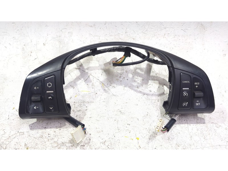 MANDO VOLANTE 561902T500 