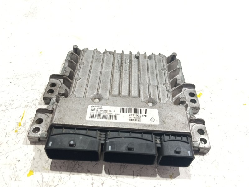 Recambio de centralita inyeccion para dacia duster i (2010) 1.5 dci referencia OEM IAM s180095106A  