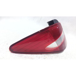 Recambio de piloto trasero izquierdo para ssangyong rodius i 2.7 xdi referencia OEM IAM 8360121  