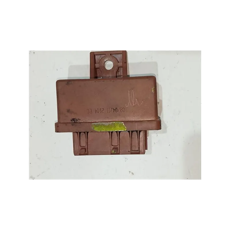 Recambio de caja reles para citroën xsara picasso (1999) 1.6 hdi referencia OEM IAM 240109  
