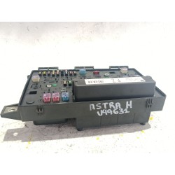 CAJA RELES / FUSIBLES 13205783 