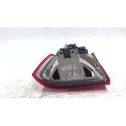 Recambio de piloto trasero derecho para opel vectra a (1988) 2.0 i 16v referencia OEM IAM 394244  