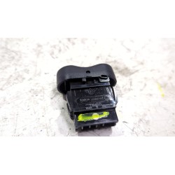 Recambio de boton luneta termica para dacia duster i (2010) 1.5 dci referencia OEM IAM 710682  