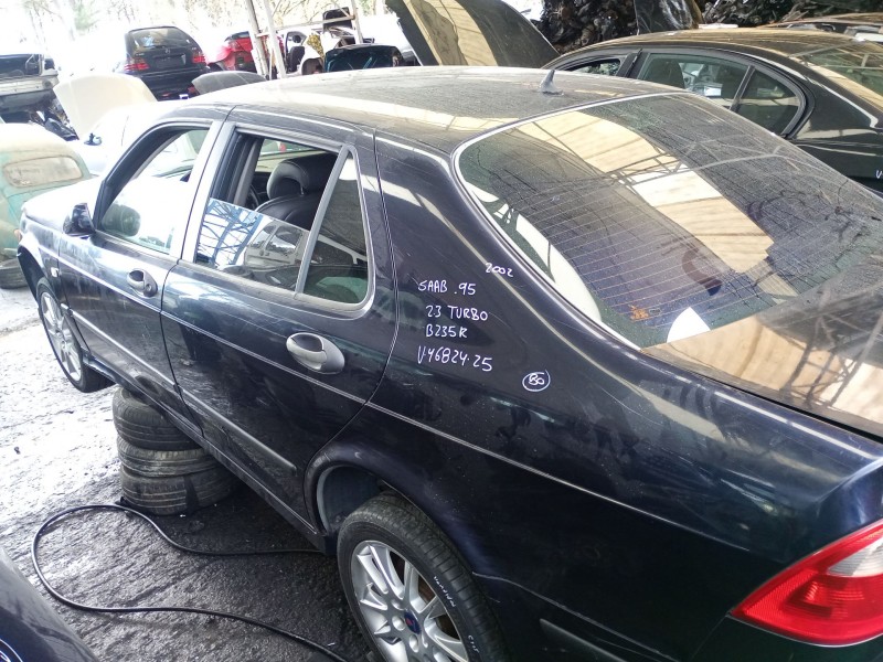 saab 9-5 berlina (06.2001) del año 2002
