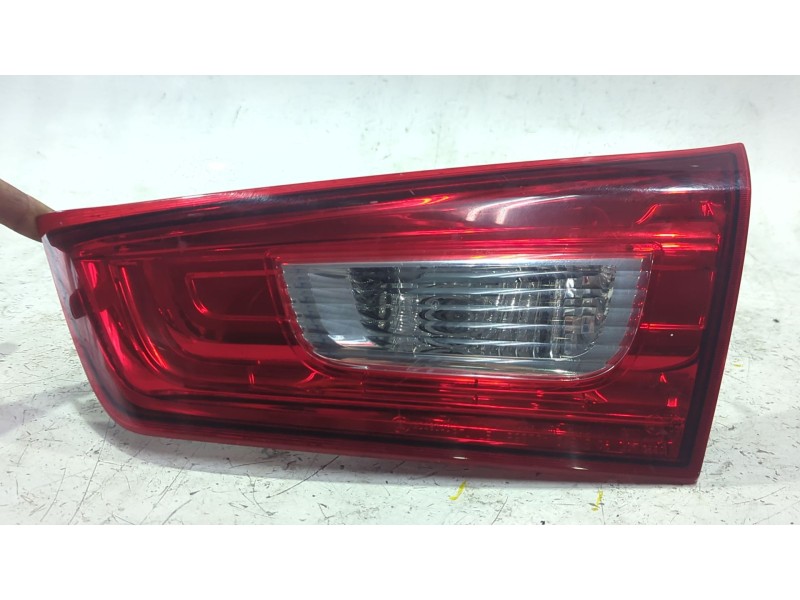 Recambio de piloto porton trasero derecho para mitsubishi asx 1.8 d 110 cv referencia OEM IAM   