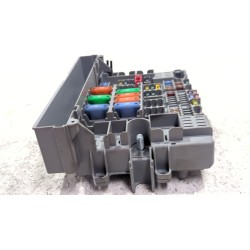 Recambio de caja reles / fusibles para bmw 1 (e87) 116 i referencia OEM IAM 6906624  