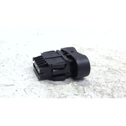 Recambio de boton cierre centralizado para dacia duster i (2010) 1.5 dci referencia OEM IAM 670250  