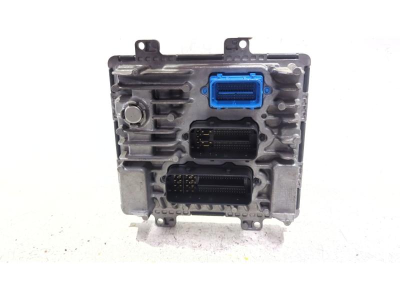 Recambio de centralita inyeccion para opel astra k (b16) 1.6 cdti (68) referencia OEM IAM 55503869  