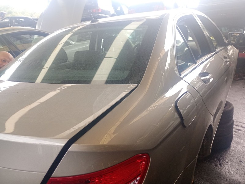 mercedes-benz clase c (w204) del año 2007