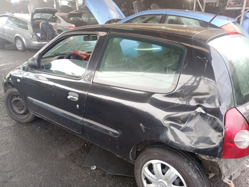 renault clio ii (xbo) del año 2005